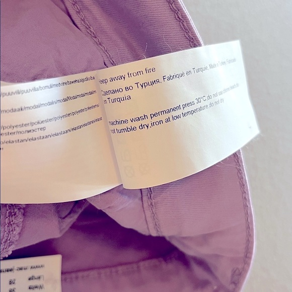 MAC Jeans Dream Summer Wonderlight Slim Leg Jeans- NWT - Lilac- 8US / 38German - Picture 8 of 16